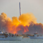 Lift off of SpaceX Starship 6